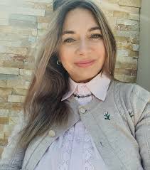 <em>Carolina J.</em>